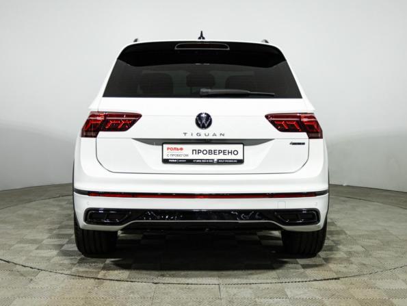 Volkswagen Tiguan II Рестайлинг с пробегом 2021 года, цена 2 995 000 рублей, 96145 км, внедорожник, Автокод Объявления