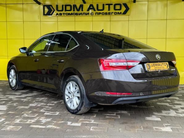 Skoda Superb III с пробегом 2017 года, цена 2 227 000 рублей, 115000 км, лифтбек, Автокод Объявления