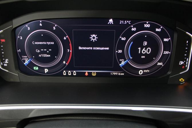 Volkswagen Tiguan II с пробегом 2019 года, цена 2 199 000 рублей, 179915 км, внедорожник, Автокод Объявления
