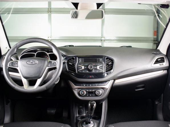 Lada (ВАЗ) Vesta I с пробегом 2018 года, цена 859 999 рублей, 130392 км, универсал, Автокод Объявления