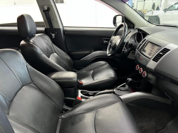 Mitsubishi Outlander II Рестайлинг с пробегом 2012 года, цена 1 580 000 рублей, 155152 км, внедорожник, Автокод Объявления