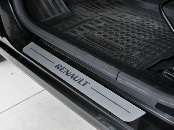 Renault Logan II с пробегом 2014 года, цена 690 000 рублей, 129575 км, седан, Автокод Объявления