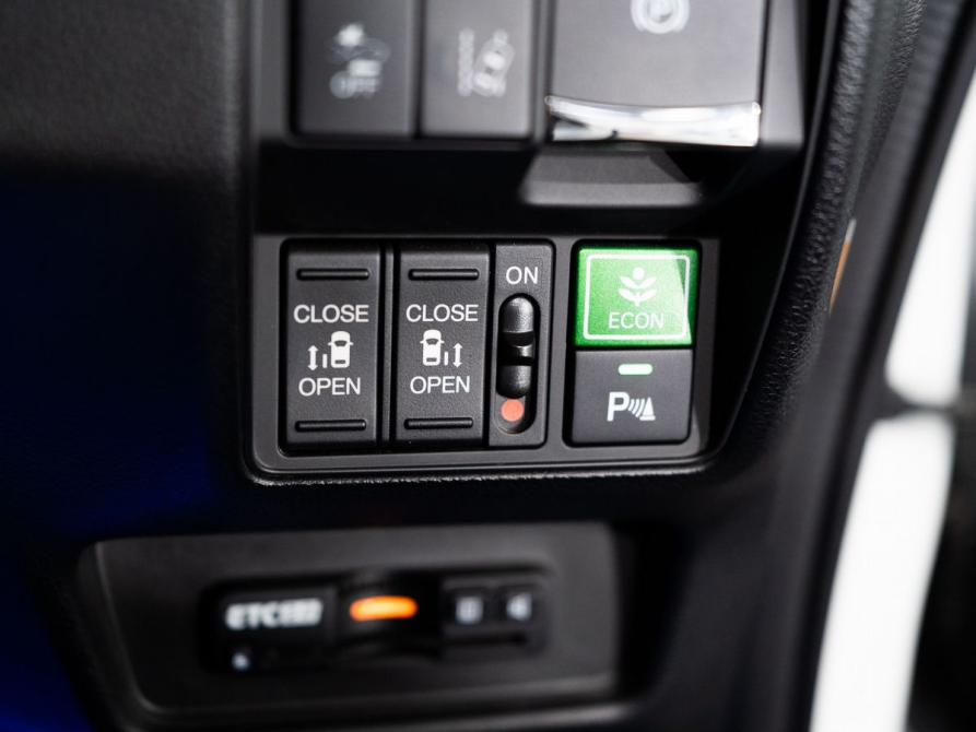 Honda Odyssey V Рестайлинг Иркутск  - изображение 18