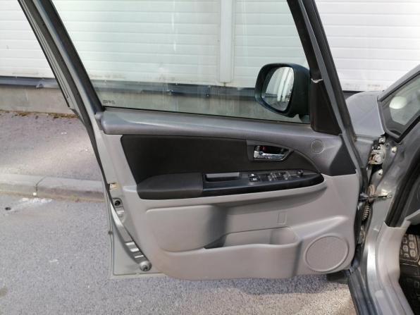 Suzuki SX4 I (Classic) Рестайлинг с пробегом 2011 года, цена 669 000 рублей, 164878 км, хэтчбек, Автокод Объявления
