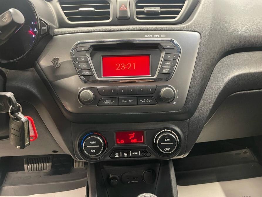 Kia Rio III Санкт-Петербург  - изображение 14