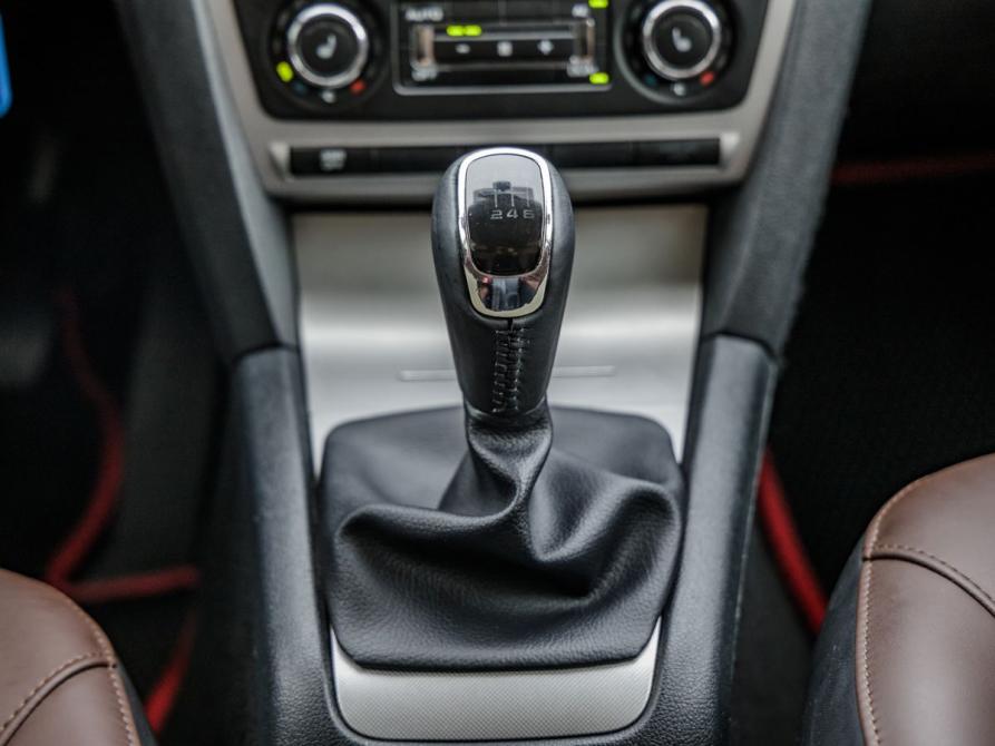 Skoda Octavia II (A5) Рестайлинг Волгоград  - изображение 24