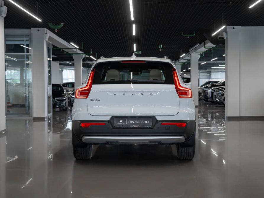 Volvo XC40 I Москва  - изображение 6