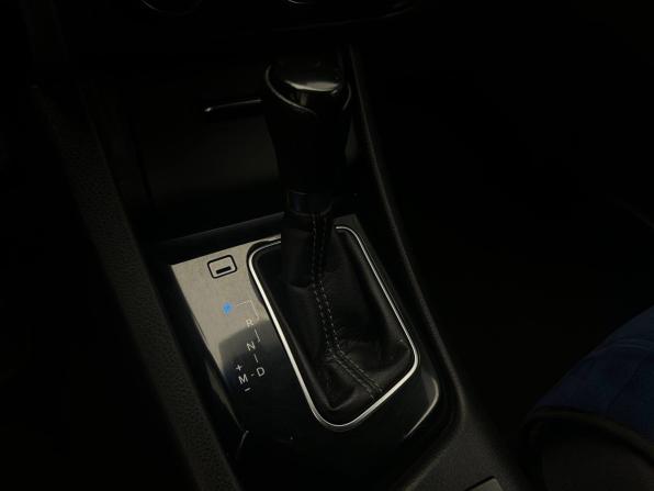 Toyota Corolla XI (E160 E170 E180) Рестайлинг 1 с пробегом 2016 года, цена 1 669 000 рублей, 67000 км, седан, Автокод Объявления