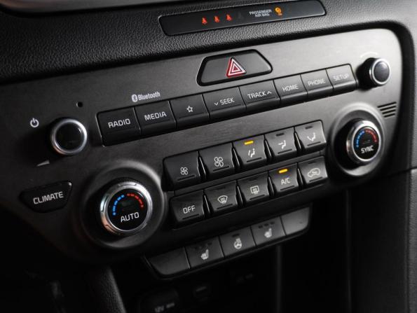 Kia Sportage IV Рестайлинг с пробегом 2019 года, цена 2 049 000 рублей, 107962 км, внедорожник, Автокод Объявления