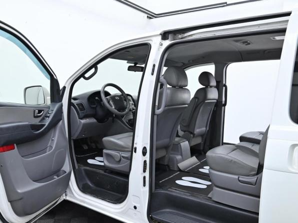 Hyundai Grand Starex I с пробегом 2014 года, цена 1 699 000 рублей, 105000 км, минивэн, Автокод Объявления