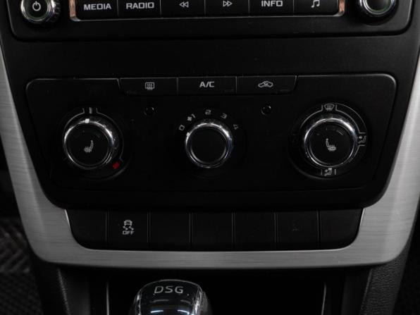 Skoda Yeti I Рестайлинг с пробегом 2014 года, цена 1 069 000 рублей, 150345 км, внедорожник, Автокод Объявления