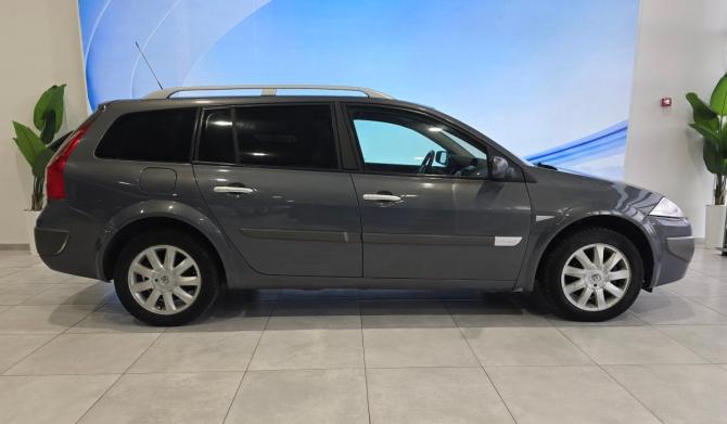 Renault Megane II Рестайлинг с пробегом 2006 года, цена 599 000 рублей, 247805 км, универсал, Автокод Объявления