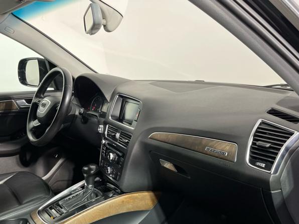 Audi Q5 I (8R) Рестайлинг с пробегом 2012 года, цена 1 750 000 рублей, 199622 км, внедорожник, Автокод Объявления