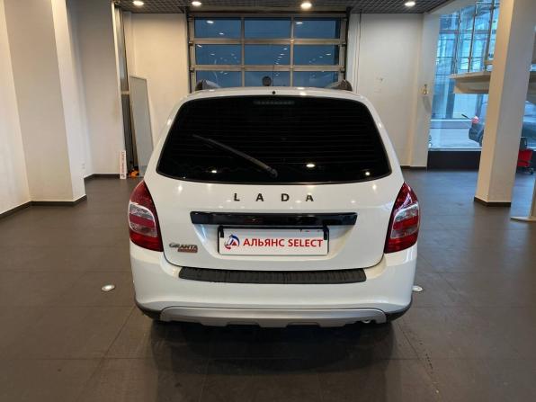 Lada (ВАЗ) Granta I Рестайлинг с пробегом 2023 года, цена 755 000 рублей, 37464 км, универсал, Автокод Объявления