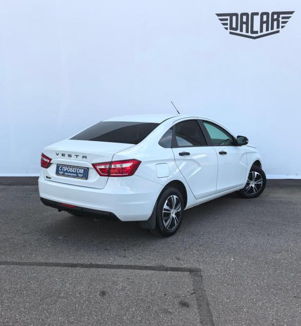 Lada (ВАЗ) Vesta I Санкт-Петербург  - изображение 2