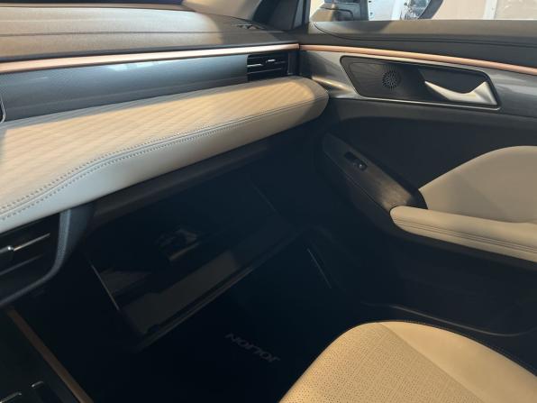 Haval Jolion I Рестайлинг с пробегом 2024 года, цена 2 425 000 рублей, 4265 км, внедорожник, Автокод Объявления