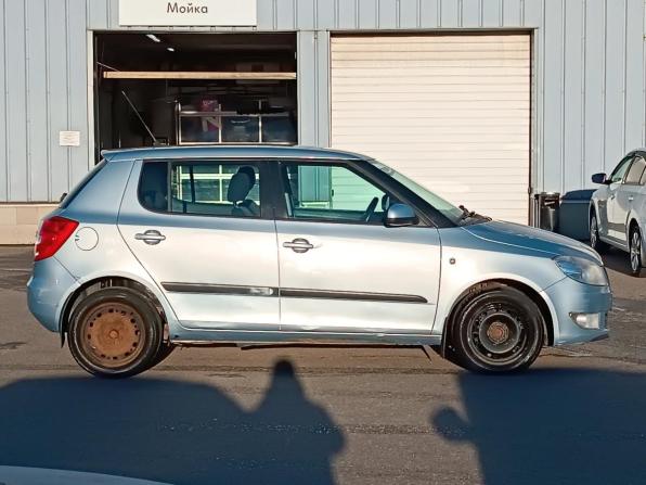 Skoda Fabia II Рестайлинг с пробегом 2010 года, цена 495 000 рублей, 159400 км, хэтчбек, Автокод Объявления