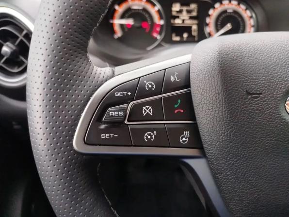 Lada (ВАЗ) Iskra с пробегом 2025 года, цена 1 515 000 рублей, 2365 км, седан, Автокод Объявления