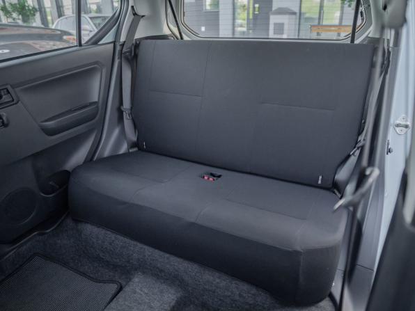 Daihatsu Mira e:S II с пробегом 2021 года, цена 900 000 рублей, 13500 км, хэтчбек, Автокод Объявления
