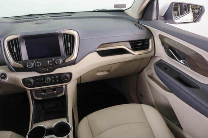 GMC Terrain II Рестайлинг с пробегом 2022 года, цена 3 669 000 рублей, 25023 км, внедорожник, Автокод Объявления