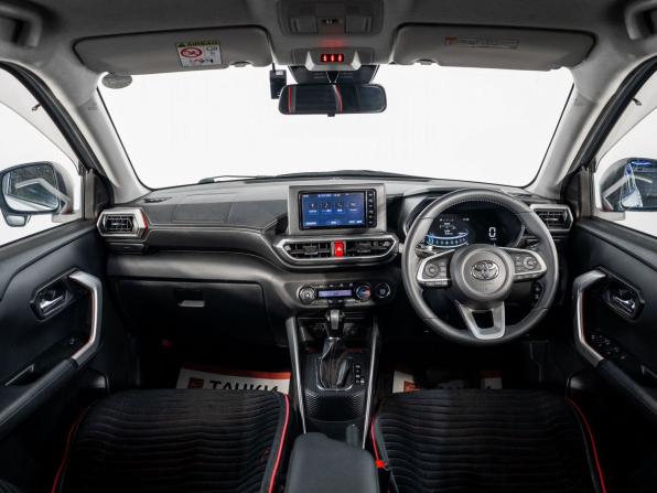 Toyota Raize I с пробегом 2020 года, цена 1 650 000 рублей, 82731 км, внедорожник, Автокод Объявления