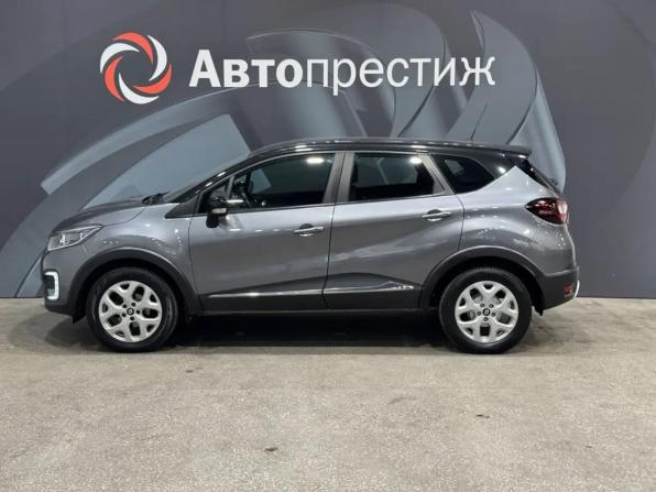 Renault Kaptur I с пробегом 2017 года, цена 1 225 000 рублей, 187200 км, внедорожник, Автокод Объявления