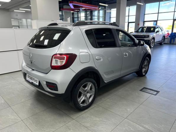 Renault Sandero II Рестайлинг с пробегом 2021 года, цена 1 200 000 рублей, 68417 км, хэтчбек, Автокод Объявления
