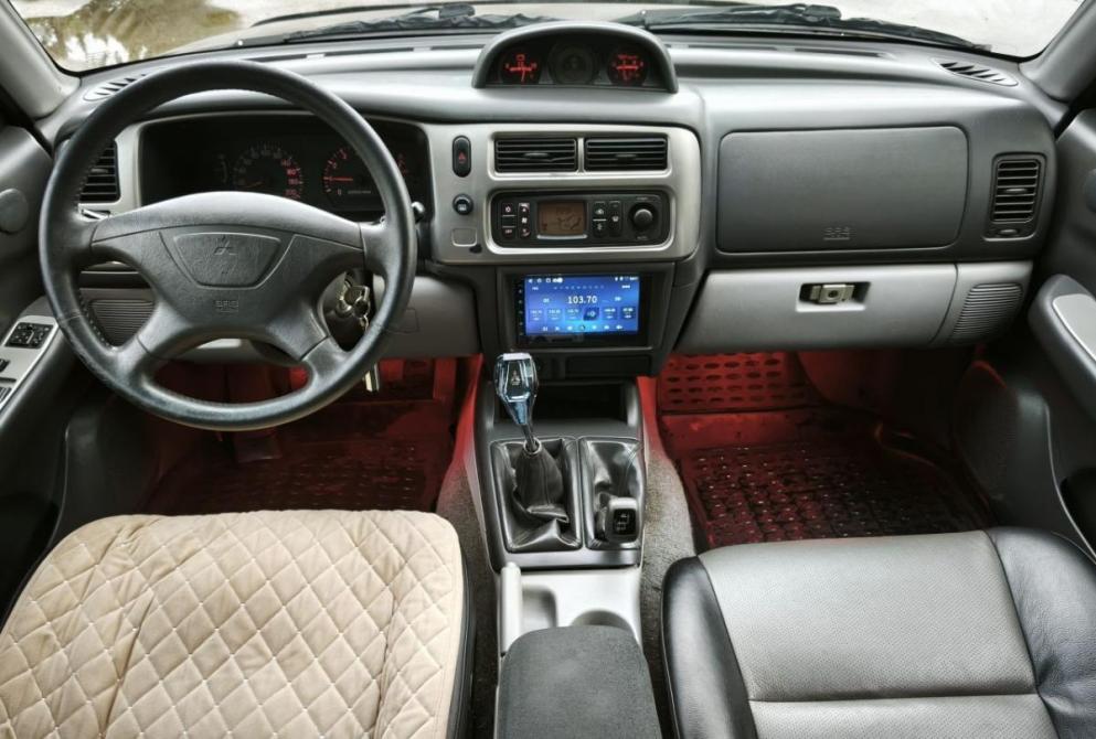 Mitsubishi Pajero Sport I Рестайлинг Сыктывкар  - изображение 15