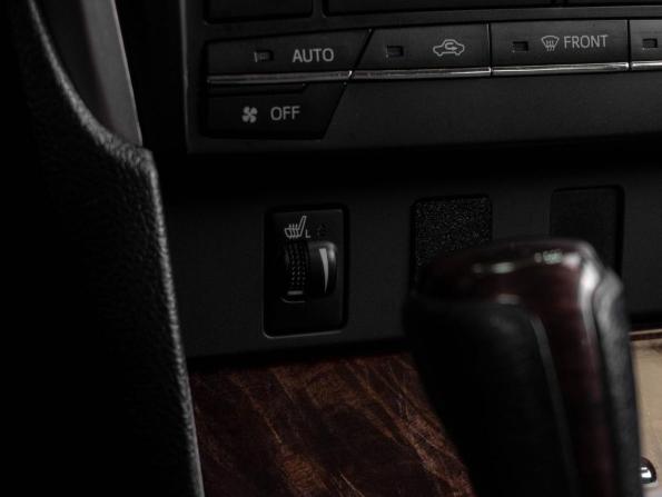 Toyota Camry VII (XV50) Рестайлинг 2 с пробегом 2018 года, цена 2 249 000 рублей, 190150 км, седан, Автокод Объявления