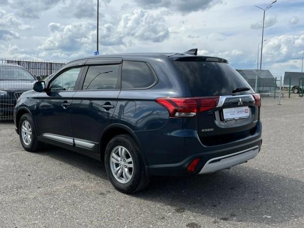 Mitsubishi Outlander III Рестайлинг 3 с пробегом 2019 года, цена 2 200 000 рублей, 87846 км, внедорожник, Автокод Объявления