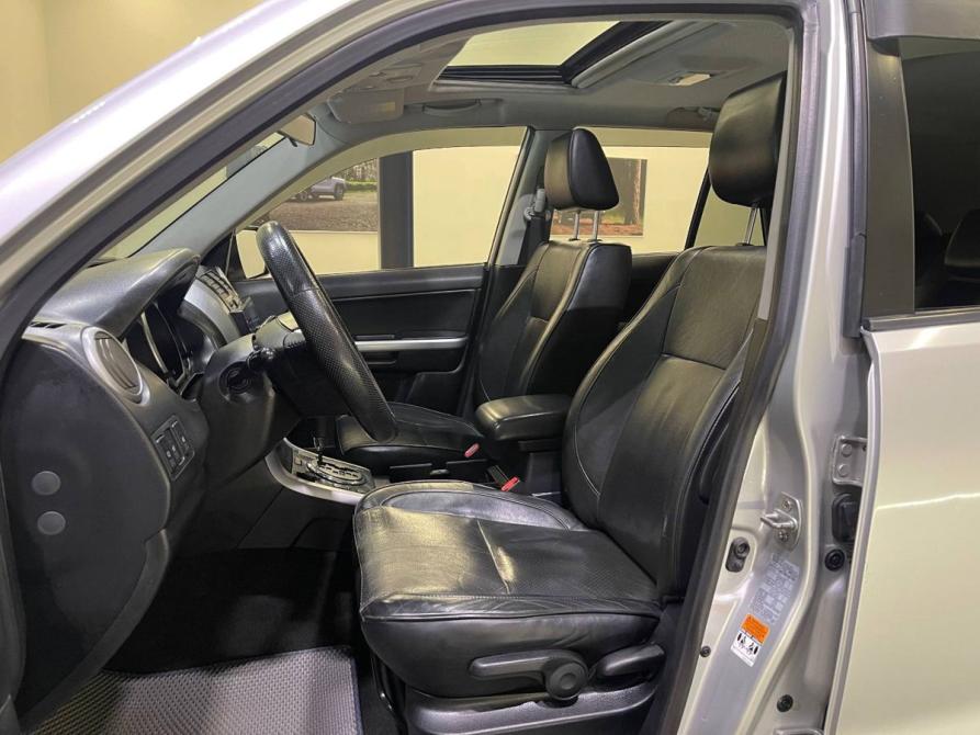 Suzuki Grand Vitara II Рестайлинг Новосибирск  - изображение 14