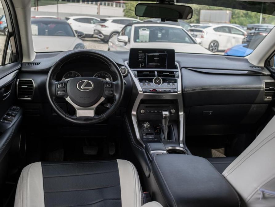 Lexus NX I Рестайлинг Сочи  - изображение 6