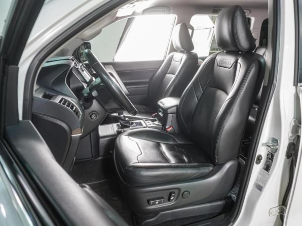 Toyota Land Cruiser Prado 150 Series Рестайлинг 2 с пробегом 2020 года, цена 6 849 000 рублей, 107623 км, внедорожник, Автокод Объявления