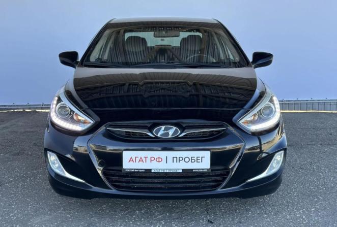Hyundai Solaris I с пробегом 2013 года, цена 795 000 рублей, 202224 км, седан, Автокод Объявления