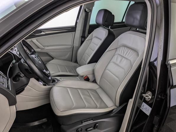 Volkswagen Tiguan II с пробегом 2018 года, цена 2 550 000 рублей, 168658 км, внедорожник, Автокод Объявления