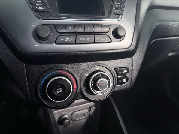Kia Rio III с пробегом 2015 года, цена 949 000 рублей, 149000 км, седан, Автокод Объявления