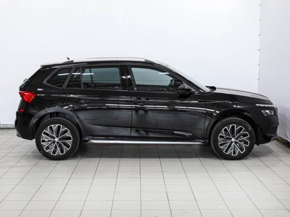 Skoda Kamiq I с пробегом 2023 года, цена 2 599 000 рублей, 25801 км, внедорожник, Автокод Объявления