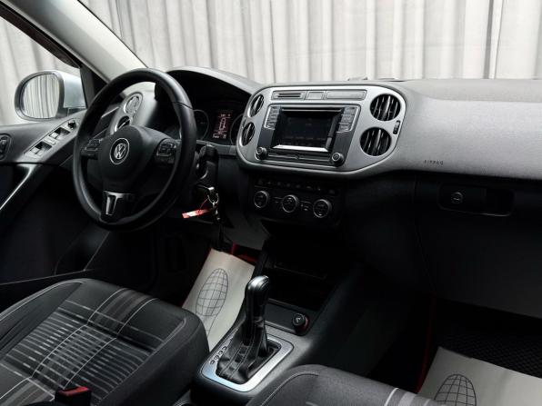 Volkswagen Tiguan I Рестайлинг с пробегом 2015 года, цена 1 699 000 рублей, 214676 км, внедорожник, Автокод Объявления