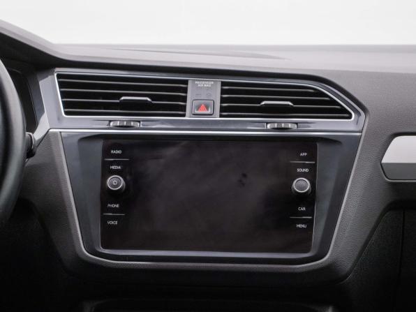 Volkswagen Tiguan II с пробегом 2019 года, цена 2 195 000 рублей, 120307 км, внедорожник, Автокод Объявления