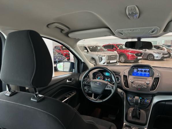Ford Kuga II Рестайлинг с пробегом 2017 года, цена 1 640 000 рублей, 140057 км, внедорожник, Автокод Объявления