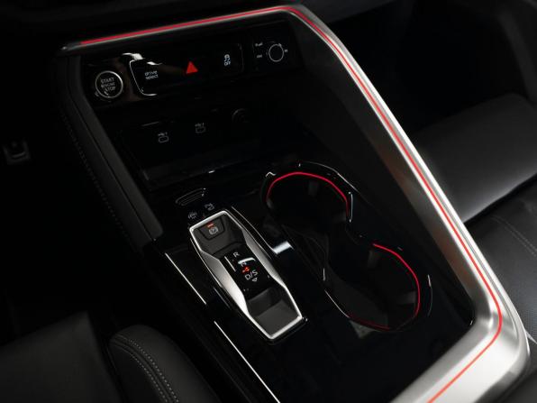 Audi Q5 III с пробегом 2026 года, цена 7 880 000 рублей, 30 км, внедорожник, Автокод Объявления