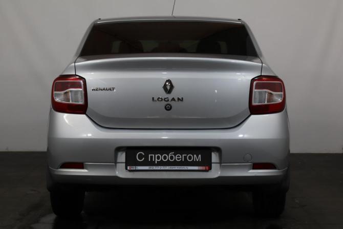 Renault Logan II Рестайлинг с пробегом 2018 года, цена 649 000 рублей, 156000 км, седан, Автокод Объявления