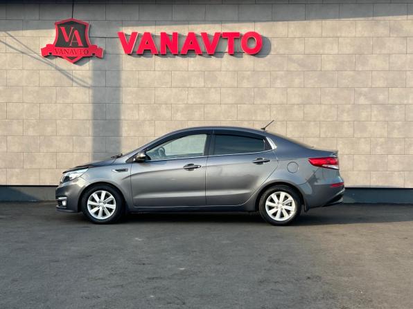 Kia Rio III Рестайлинг с пробегом 2015 года, цена 1 060 000 рублей, 137300 км, седан, Автокод Объявления