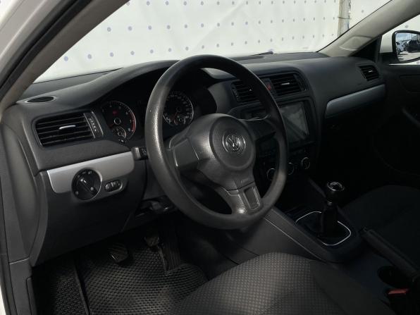 Volkswagen Jetta VI с пробегом 2011 года, цена 890 000 рублей, 205848 км, седан, Автокод Объявления