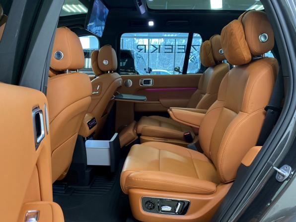 Li Auto (Lixiang) L9 I Рестайлинг с пробегом 2024 года, цена 7 490 000 рублей, 51664 км, внедорожник, Автокод Объявления