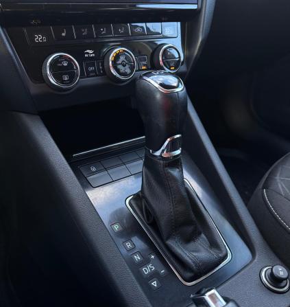 Skoda Octavia III (A7) Рестайлинг с пробегом 2018 года, цена 1 660 000 рублей, 245094 км, лифтбек, Автокод Объявления
