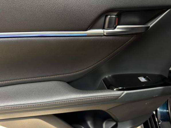 Toyota Camry VIII (XV70) с пробегом 2018 года, цена 2 550 000 рублей, 113290 км, седан, Автокод Объявления