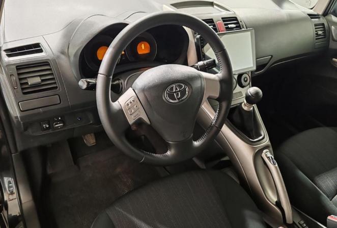 Toyota Auris I с пробегом 2009 года, цена 490 000 рублей, 190354 км, хэтчбек, Автокод Объявления