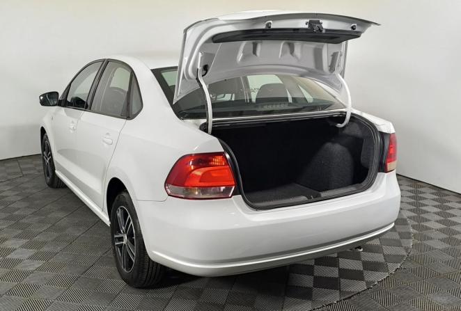Volkswagen Polo V с пробегом 2013 года, цена 880 000 рублей, 149798 км, седан, Автокод Объявления