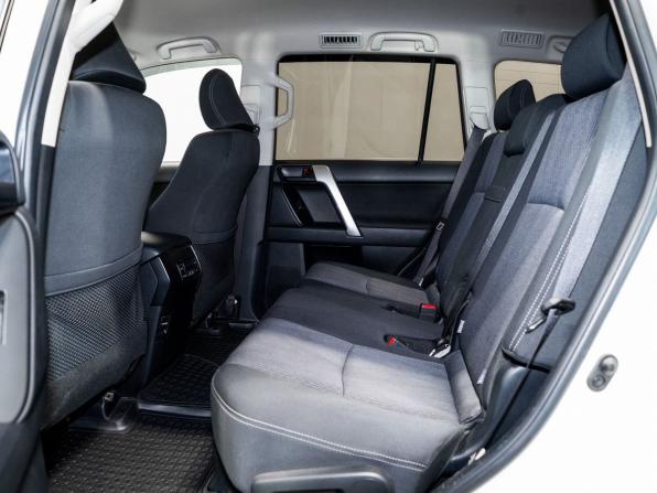 Toyota Land Cruiser Prado 150 Series Рестайлинг 2 с пробегом 2019 года, цена 5 100 000 рублей, 64800 км, внедорожник, Автокод Объявления